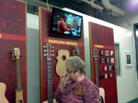 2013-10-24 12-06-02 908