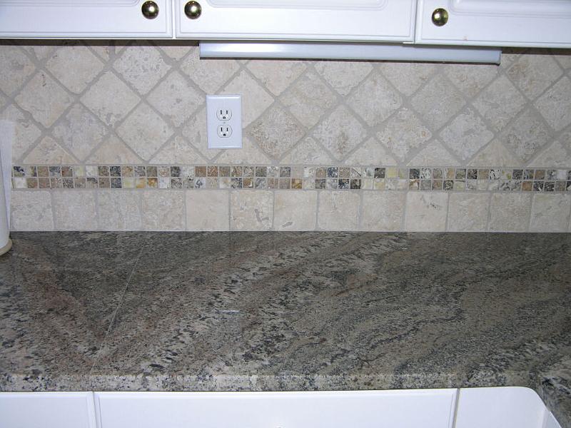 kitchen_counter_backsplash_small.jpg